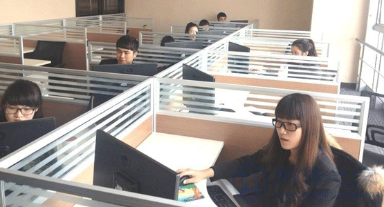水果视频在线下载科技售中客服服務，客服部實拍圖